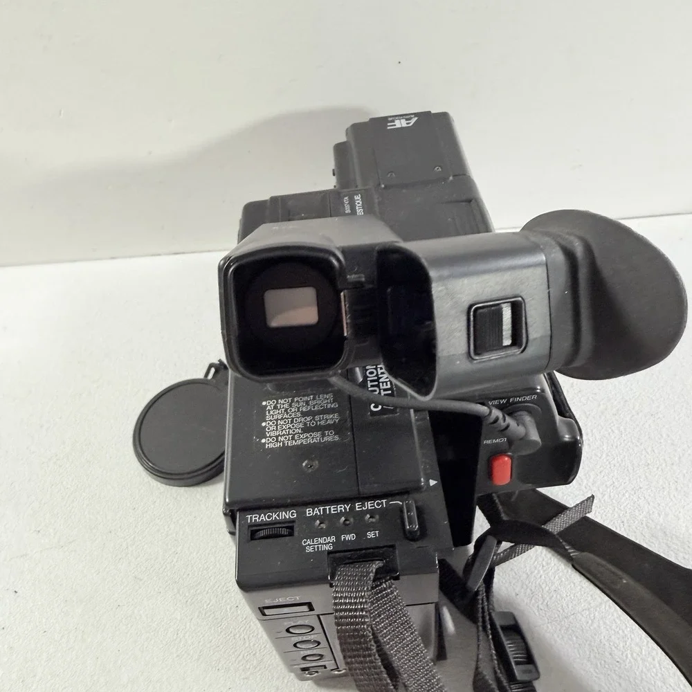 Sharp VL-C73C VHS-C Camcorder Video Camera POWERS ON AS IS READ
